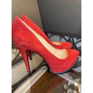GUESS SHOES | RED SUEDE PLATFORM HEELS
